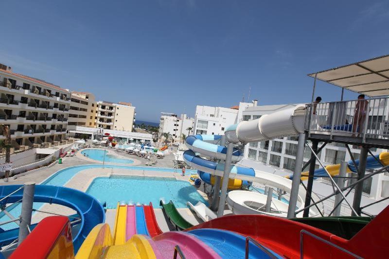 פרוטאראס Anastasia Splash Residences מראה חיצוני תמונה