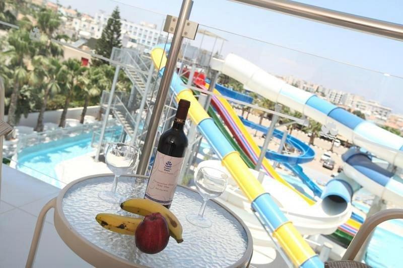 פרוטאראס Anastasia Splash Residences מראה חיצוני תמונה